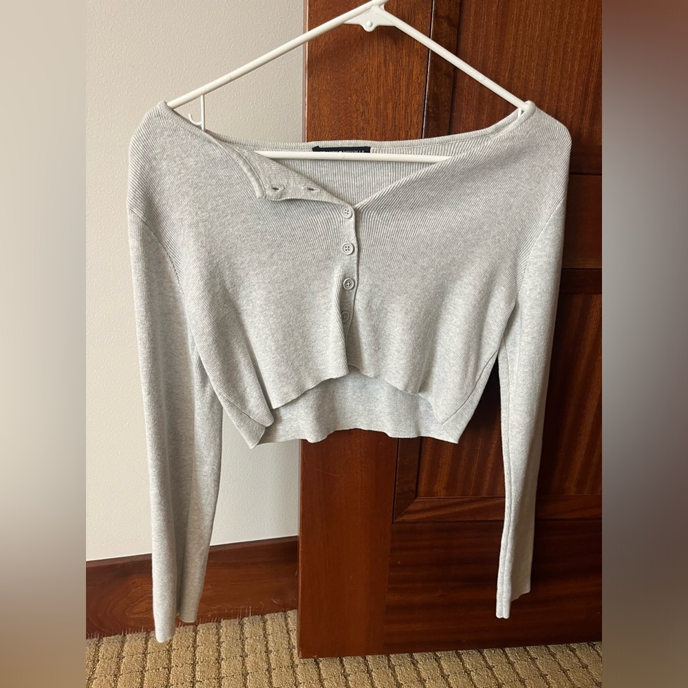 Grey Brandy Melville Cropped Button-Up, One Size Fits All